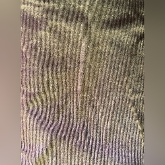 Everlane Corduroy Wide-Leg Pants - Picture 3 of 6